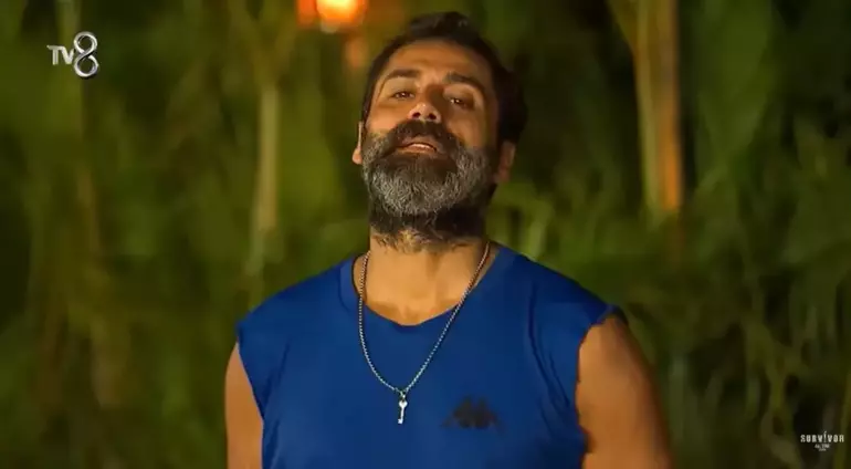 Survivor’da Duygusal Veda! Çılgın Sedat Elendi, Eşinden “Teşekkürler Ömrüm” Paylaşımı Geldi