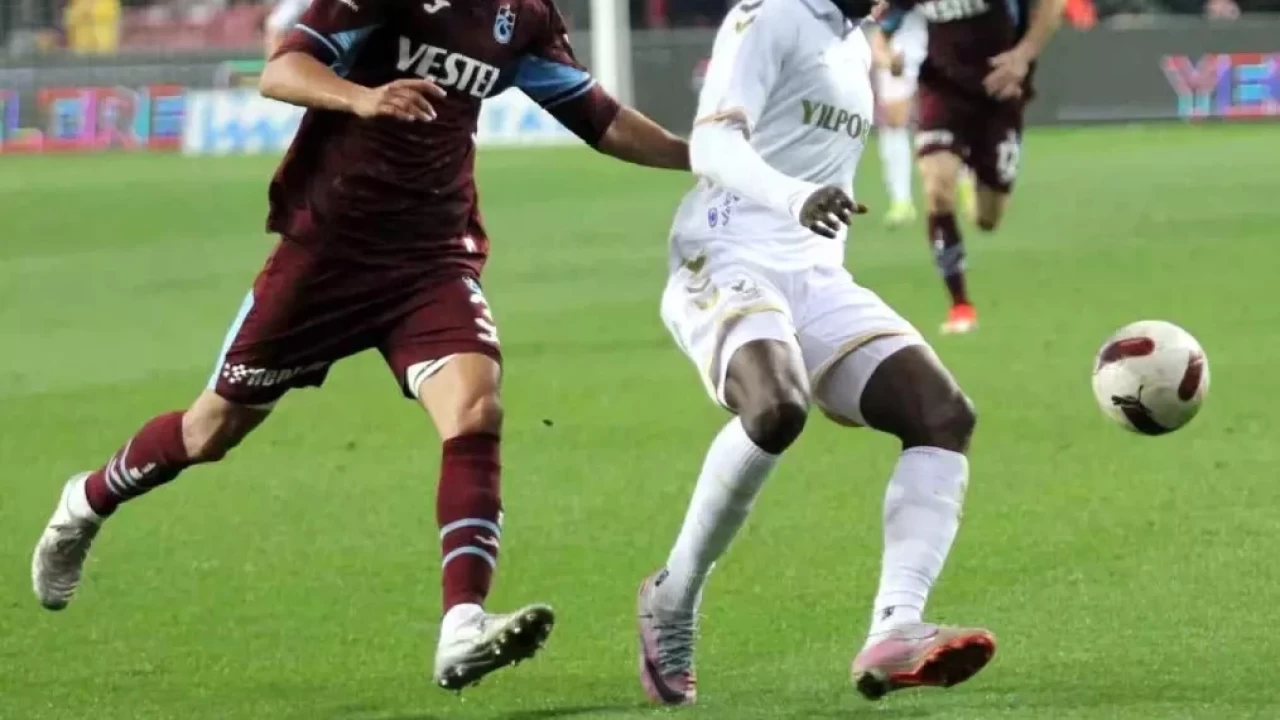 TRABZONSPOR-SAMSUNSPOR MAÇI CANLI İZLE KANALI | 25 Mayıs 2025 Trabzonspor-Samsunspor Canlı Yayın Saat Kaçta? Şifresiz Nereden İzlenir?