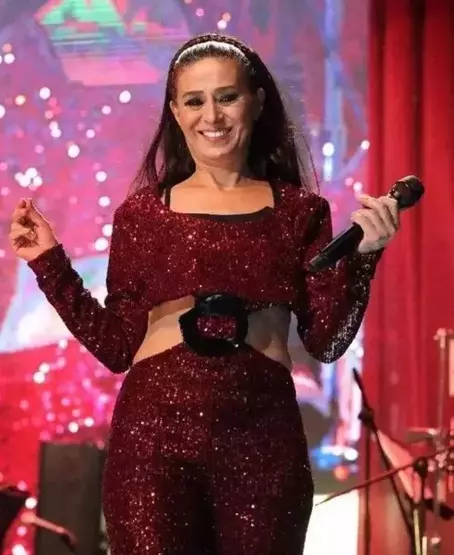 Yıldız Tilbe Harbiye’de Müzik Ziyafeti Sundu! Yeni Konser Tarihlerini Açıkladı