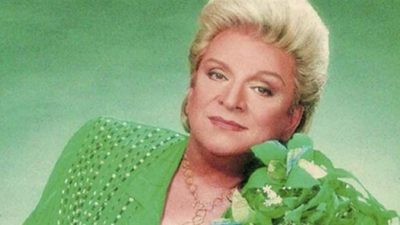 Zeki Müren’in büyük aşkı Kürşat Bey için kara çarşafa girerek