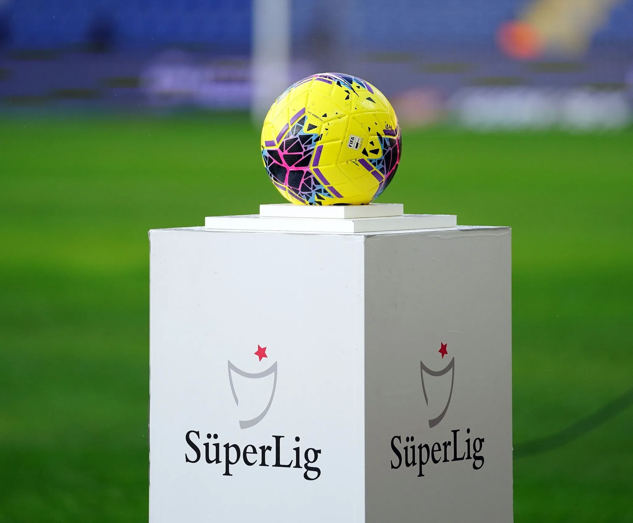 Yaz transfer dönemi ne zaman başlıyor? 2025-2026 Süper Lig Transfer Sezonu Ne Zaman Başlayacak? Tüm Detaylar!