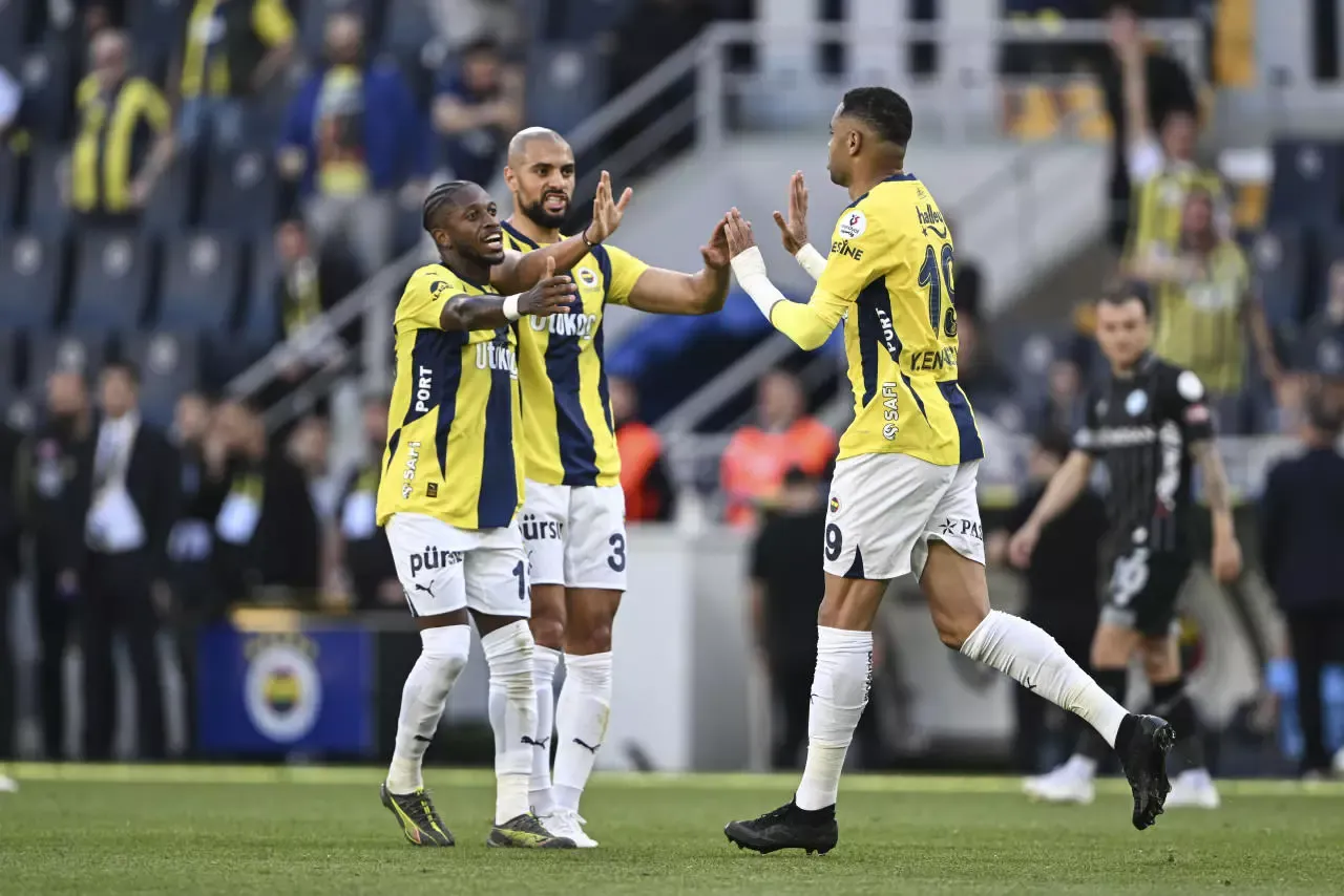 2025 yaz transfer dönemi başlıyor! Süper Lig’de transferler ne zaman