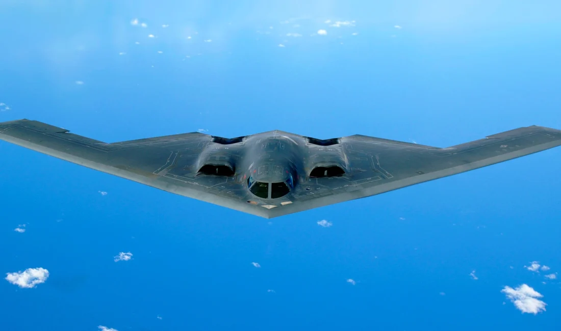 21 Haziran’da, iki ayrı B-2 Spirit bombardıman uçağı grubu Missouri’deki