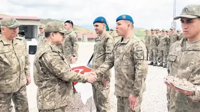 Orgeneral Selçuk Bayraktaroğlu, Kurban Bayramı’nda Iğdır’daki Ziyaret Hudut Karakolu’nda görev