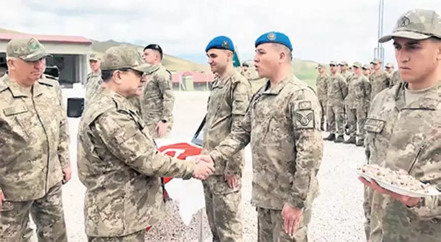 Orgeneral Selçuk Bayraktaroğlu, Kurban Bayramı’nda Iğdır’daki Ziyaret Hudut Karakolu’nda görev