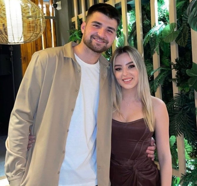 Beşiktaş'ın Kalecisi Ersin Destanoğlu Kimdir, Nereli? Sevgilisi Kim, Evleniyor mu, Hangi Takımlarda Oynadı?