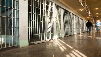 Denetimli serbestlik nedir? Kimler için geçerli? Yeni yargı paketiyle gelen