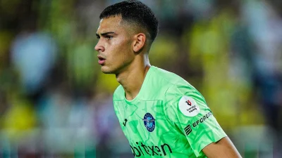 Deniz Eren Dönmezer kimdir? Türk futbolunun yükselen kaleci yıldızının yaşı,