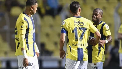 Fenerbahçe’nin milli futbolcusu İrfan Can Kahveci, Süper Lig’de üst üste