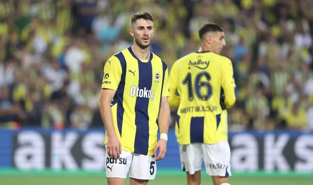 Shakhtar Donetsk’in yeni teknik direktörü Arda Turan, Fenerbahçe’nin milli orta
