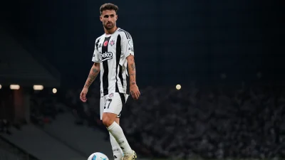 Beşiktaş, 2024-2025 Süper Lig sezonunda 32 farklı futbolcuya şans verirken,