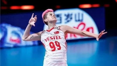 Milli voleybolcu Ebrar Karakurt, Rusya Ligi’nde forma giydiği Lokomotiv Kaliningrad’dan