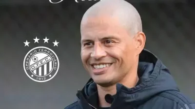 Son olarak Süper Lig ekiplerinden Antalyaspor’u çalıştıran Alex de Souza,