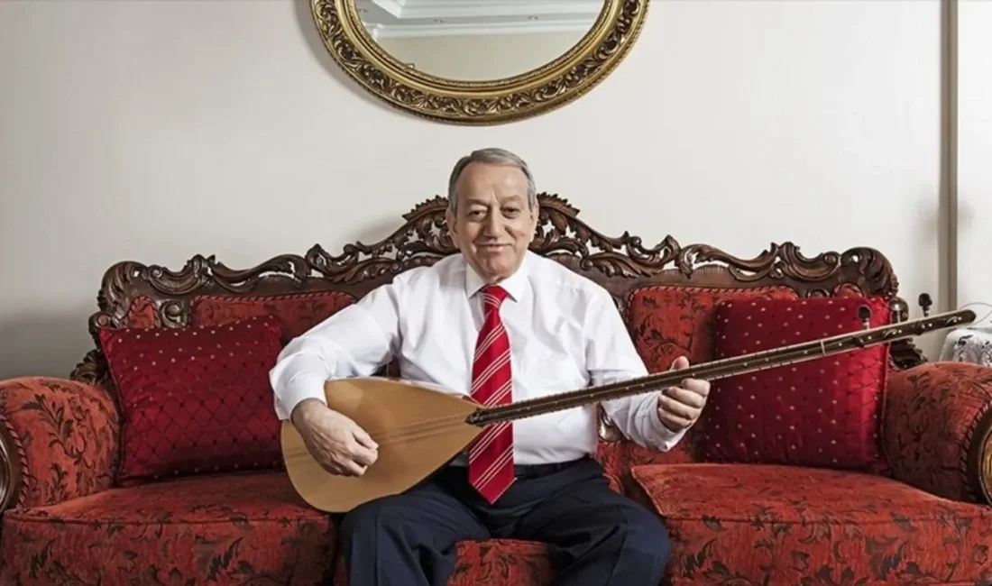 Türk halk müziğine ömrünü adayan klasik bağlama virtüözü Mehmet Erenler,
