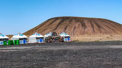Çin'in kuzeyinde yer alan İç Moğolistan Özerk Bölgesi, doğal güzellikleriyle