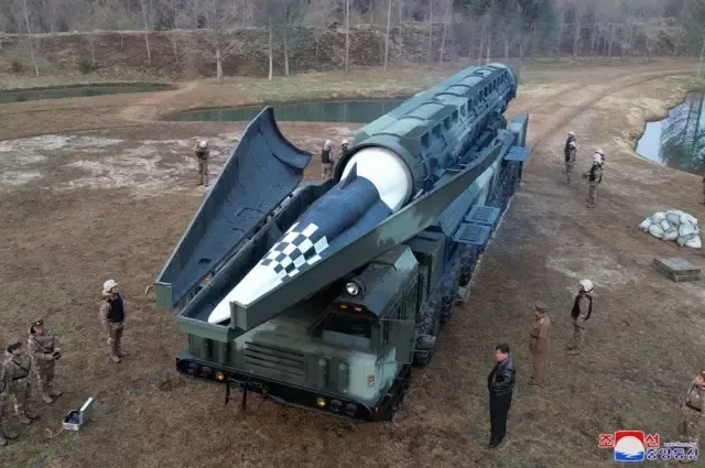 Kuzey Kore'den İran'a yardım eli uzatıldı. Kim Jong Un yaptığı