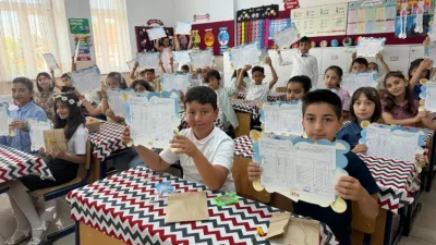 2024-2025 eğitim öğretim yılının sona ermesiyle birlikte milyonlarca öğrenci karnelerini