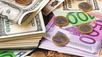 Küresel piyasalarda doların değer kaybı sürüyor. Uzmanlar konuya ilişkin neler