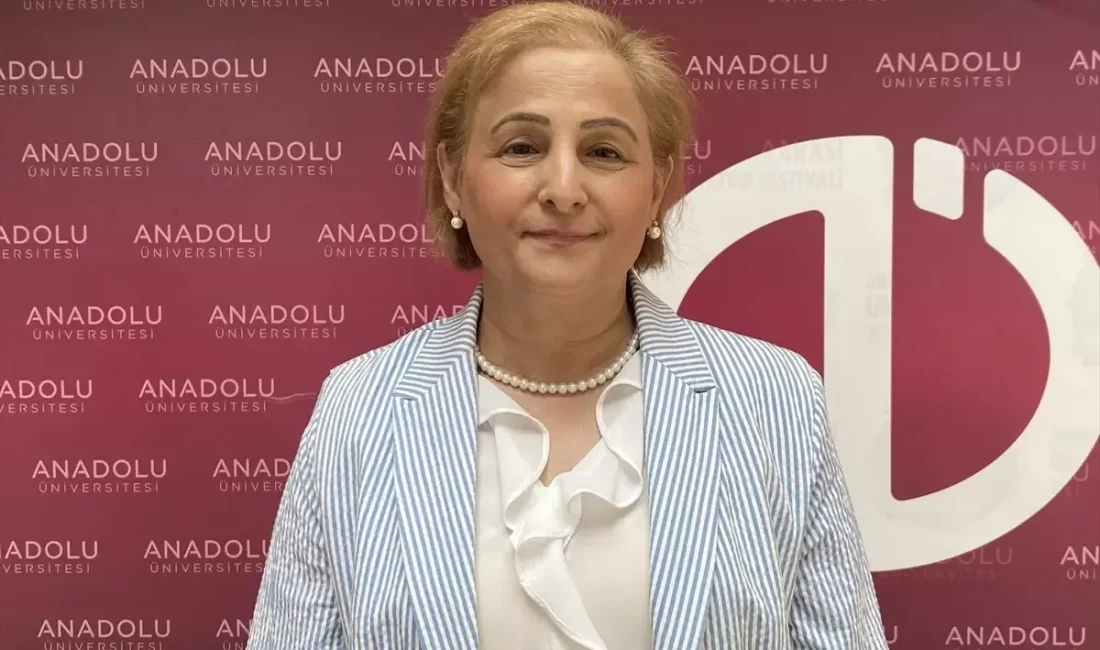 Anadolu Üniversitesi Öğretim Üyesi Prof. Dr. Emine Kolaç, yapay zeka