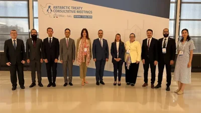 İtalya’nın ev sahipliğinde Milano’da düzenlenen 47. Antarktika Antlaşması İstişare Toplantısı