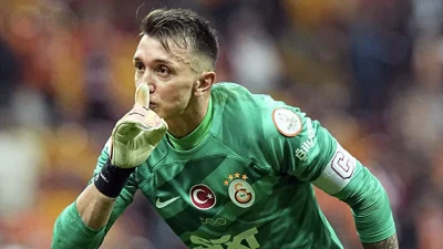 Kulüpte 14 sezonun ardından ayrılan Fernando Muslera’nın yerini doldurmak isteyen