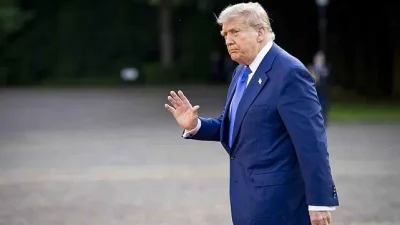ABD Başkanı Donald Trump, medya mensuplarına karşın sert ifadelerde bulundu..
