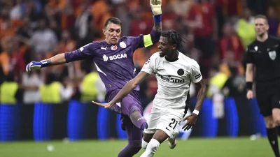 Fransa Ligue 1 ekiplerinden Lille’de forma giyen 22 yaşındaki sol