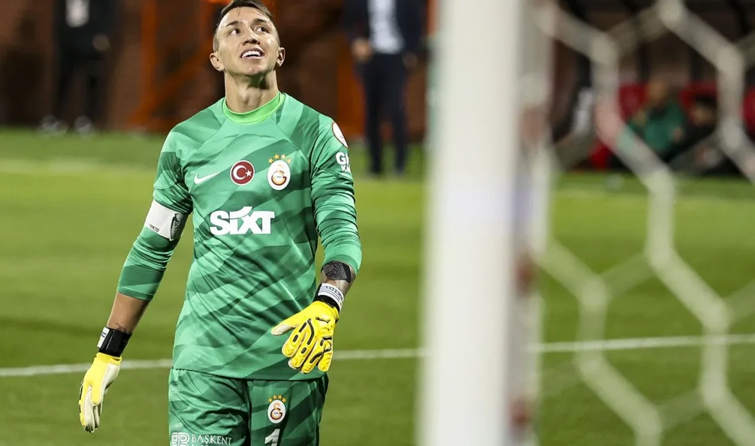 Fernando Muslera hangi takıma transfer oldu? Efsane kaleci, Arjantin’in Estudiantes