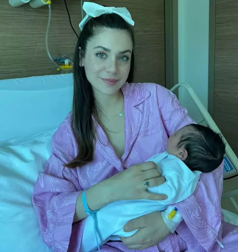 Fulya Zenginer'den Veda Kararı: Oyunculuğu Bıraktığını Açıkladı!