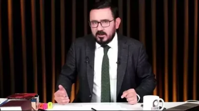 Gazeteci ve TV programcısı Gökhan Özbek kaç yaşında vefat etti,