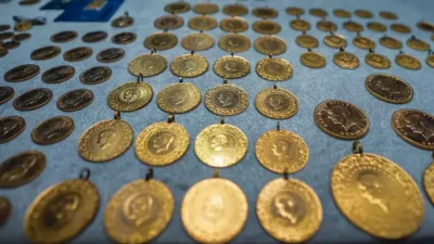 Gram altın 4 bin 200 TL sınırını geçti. Ekonomist Hikmet