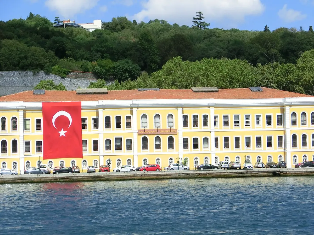 İstanbul’da Sınavsız En İyi Liseler 2025 hangileri? OBP ile Öğrenci Alan Okullar