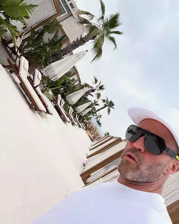 Jason Statham’dan Antalya’ya Aşk Dolu Paylaşım! “Bu Yeri Seviyoruz, Geri Dönmek Harika”