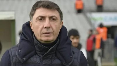 Şota Arveladze Kasımpaşa’nın yeni teknik direktörü oldu. 2012-2015 yıllarında görev