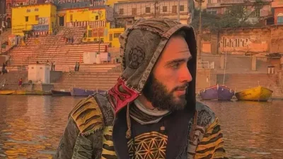 Kanal D’de yayınlanan Kuralsız Sokaklar programının sunucusu Mert Öztürk kimdir,