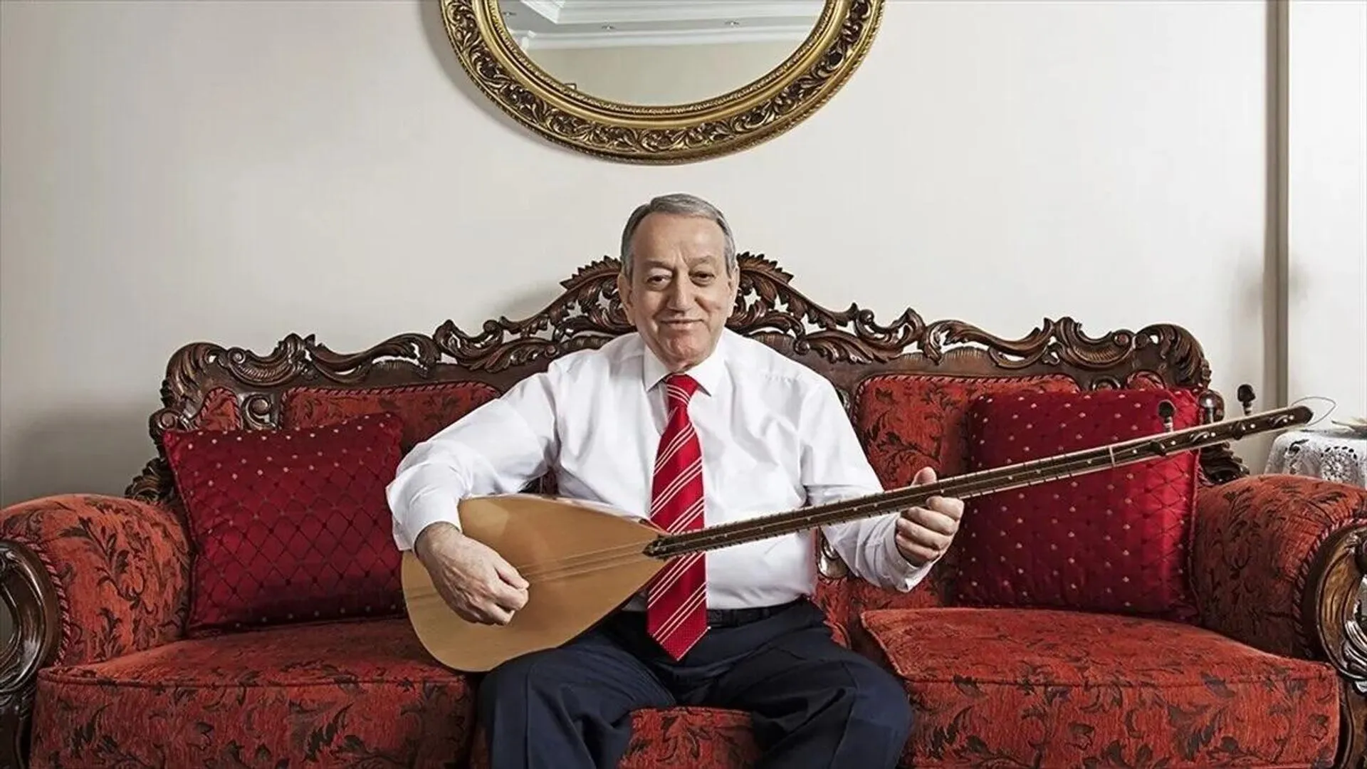 Mehmet Erenler kimdir, nerelidir? Türk Halk Müziğinin Efsanevi Bağlama Ustası Mehmet Erenler Öldü Mü?
