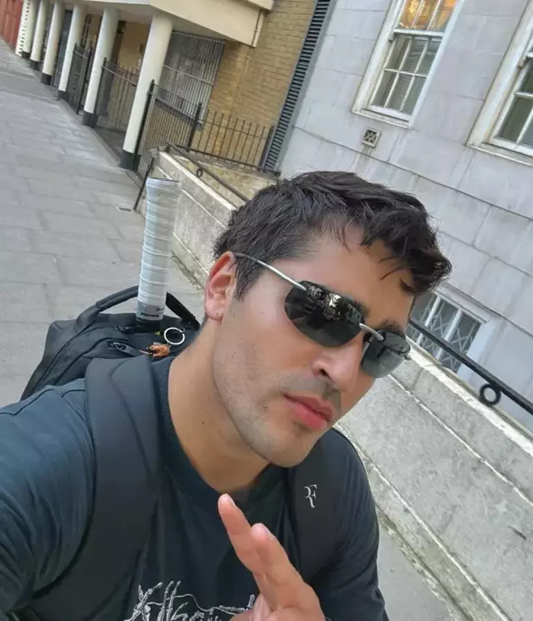 Mert Ramazan Demir Terhis Oldu, Tatil Pozları Sosyal Medyayı Salladı! Afra Saraçoğlu Nerede?