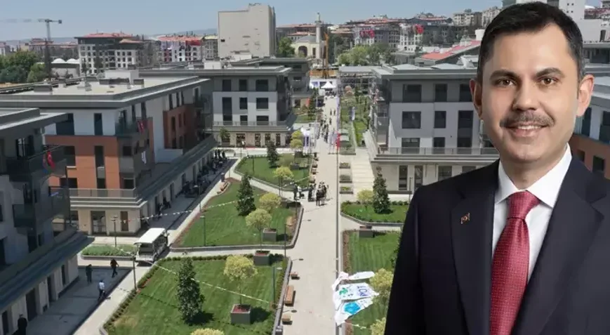 Murat Kurum, Kahramanmaraş'ta yapılan 250 bininci afet konutunun tesliminde önemli