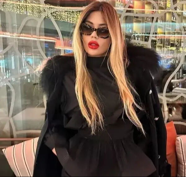 Nihal Candan Kaç Kardeş, Kardeşlerinin İsimleri Ne? Bahar Candan ile Akrabalığı Ne?