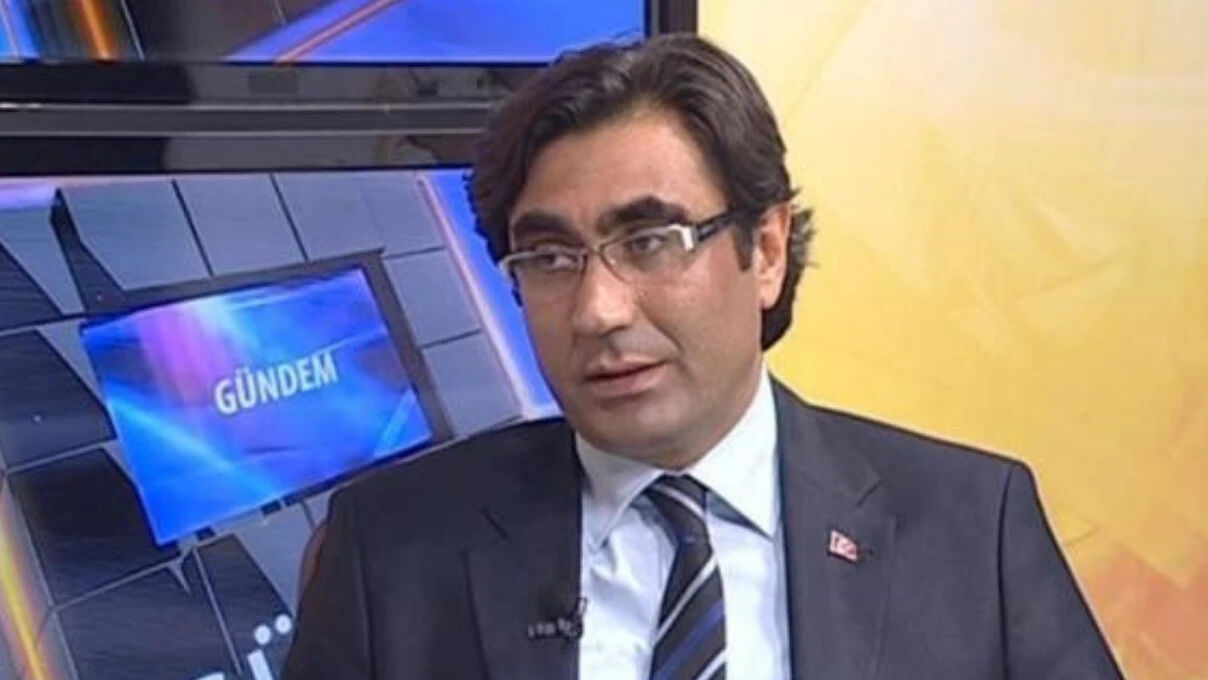 Nihal Candan’ın Babası Kimdir, Ne İş Yapıyor? Akademisyen Mi, Kalp Krizi Neden Geçirdi?