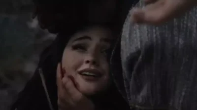 Prens dizisinin çarpıcı sezon finalinde Hasharia'nın akıbeti merak konusu oldu.