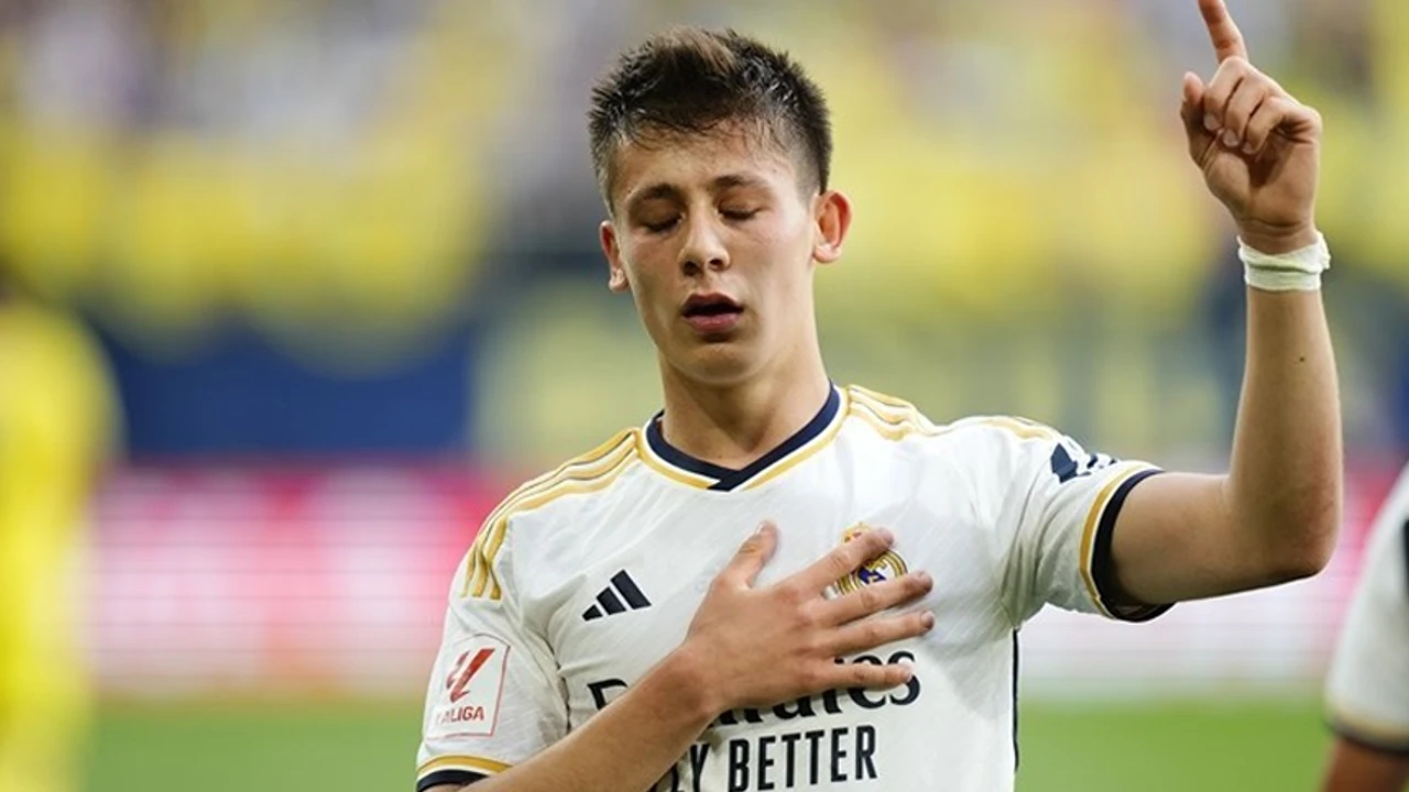 Real Madrid’de forma giyen Arda Güler, “Ayın Tarihi” dergisine konuştu.