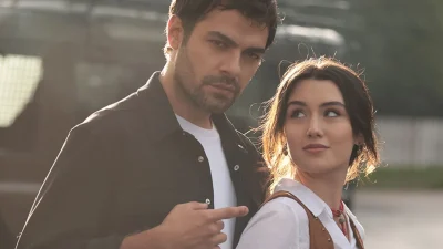 Rüzgarlı Tepe oyuncuları kimler? Dizi nerede çekiliyor? Zeynep ve Halil’in