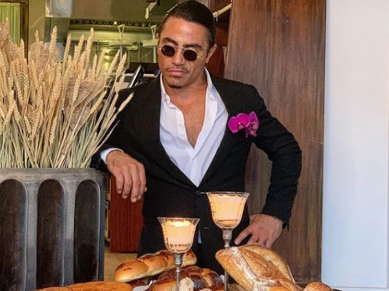 Salt Bae (Nusret Gökçe) Gerçekten Kasap Mıydı, Erzurum'dan Nasıl Çıktı? Nusr-Et’in İlk Şubesi Nerede Açıldı, Serveti Ne Kadar, Kaç Restoranı Var, Doğuş Grubu’yla Hâlâ Ortak Mı?