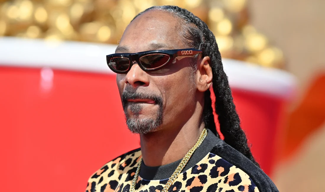 Snoop Dogg’un hayatı film oluyor! Başrolde Jonathan Daviss’in yer aldığı