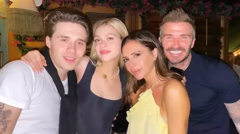 Victoria Beckham Şoke Oldu! Oğlu Brooklyn ve Gelini Nicola Peltz 440 Milyon TL’lik Malikane Satın Aldı