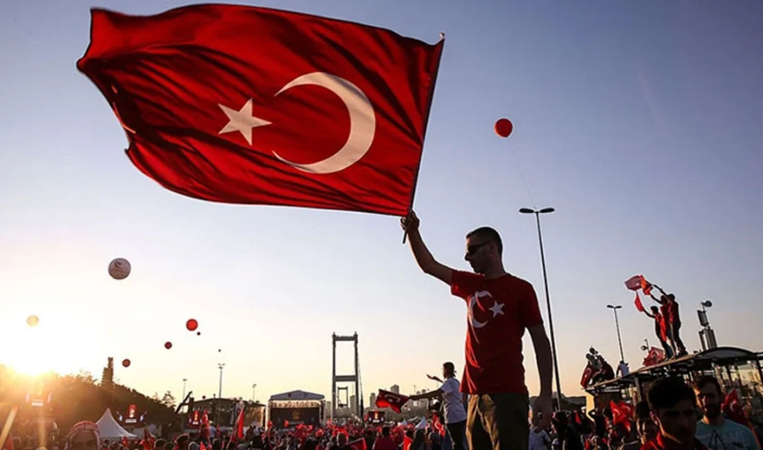 15 Temmuz 2025’in resmi tatil olup olmadığı, hangi kurumların tatil