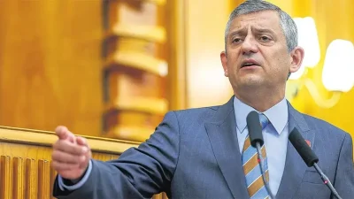 Kurultay iptal davası 8 Eylül’e ertelendi. CHP’de Özgür Özel ve