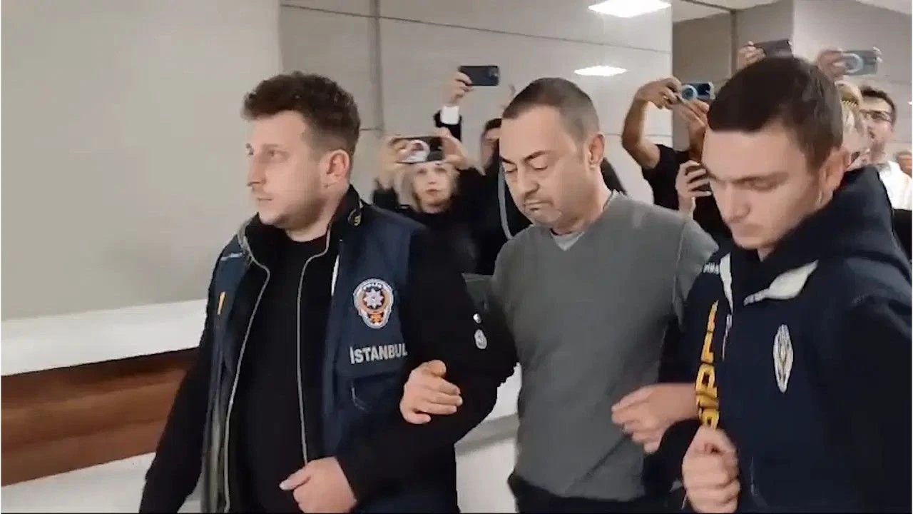 Serdar Ortaç, hakkında çıkan ‘öldü’ iddialarına sosyal medya hesabından paylaştığı