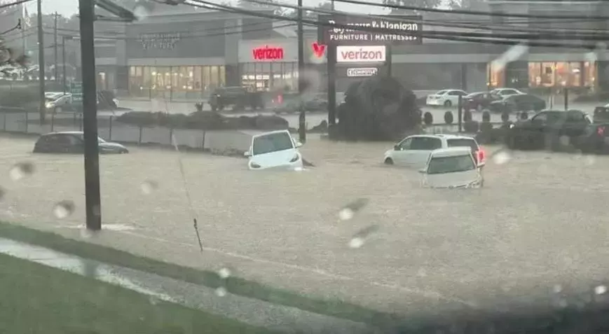 ABD sel felaketi ile boğuşuyor. New Jersey'de olağanüstü hal ilan